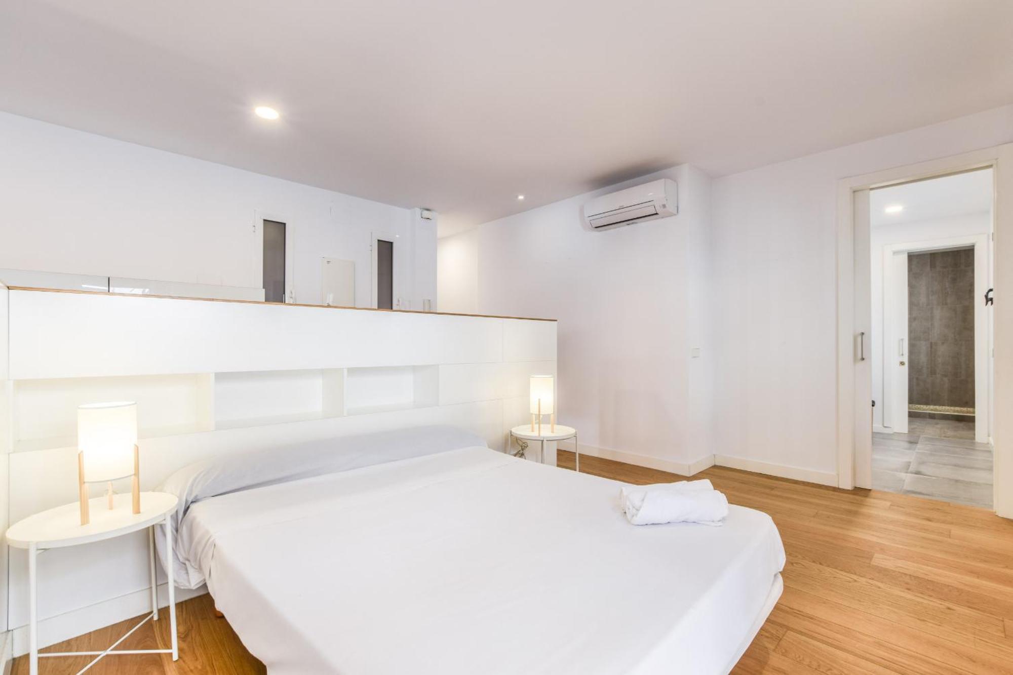 Appartamento Loft Exclusivo Reformado De Diseno Alquiler Temporal Madrid Esterno foto