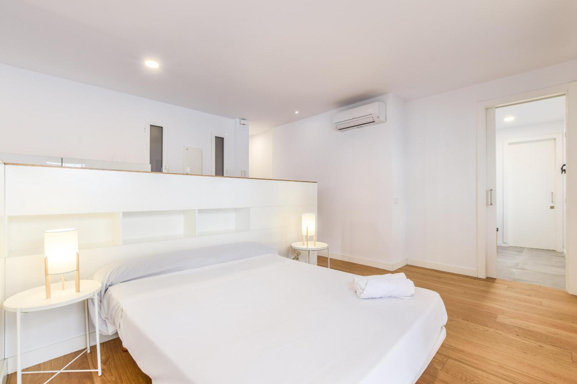 Appartamento Loft Exclusivo Reformado De Diseno Alquiler Temporal Madrid Esterno foto