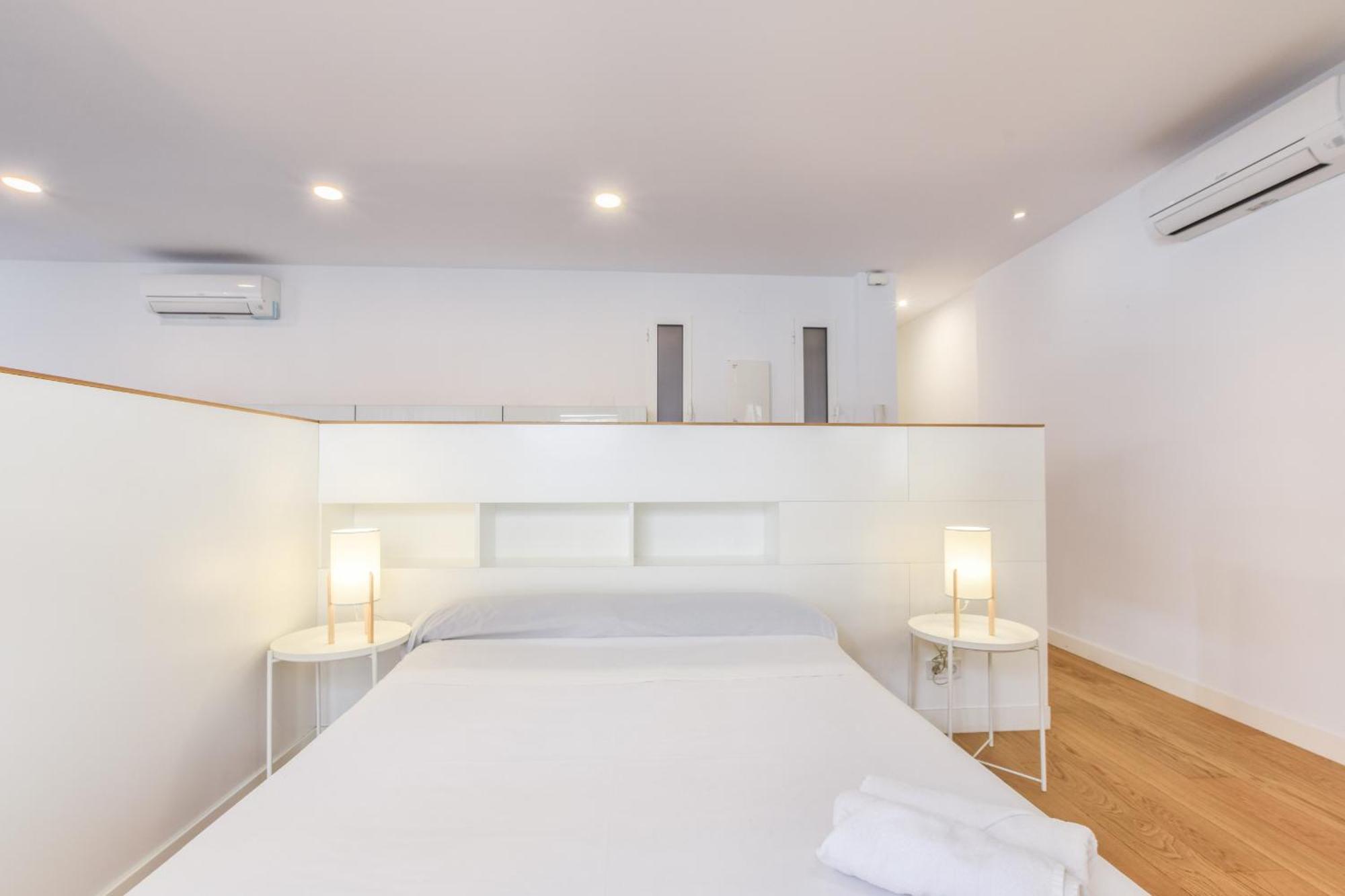 Appartamento Loft Exclusivo Reformado De Diseno Alquiler Temporal Madrid Esterno foto