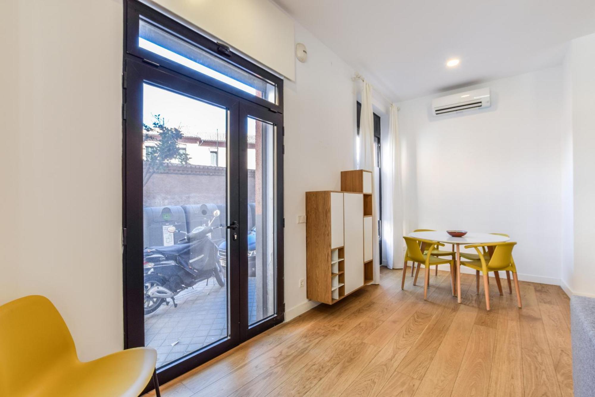 Appartamento Loft Exclusivo Reformado De Diseno Alquiler Temporal Madrid Esterno foto